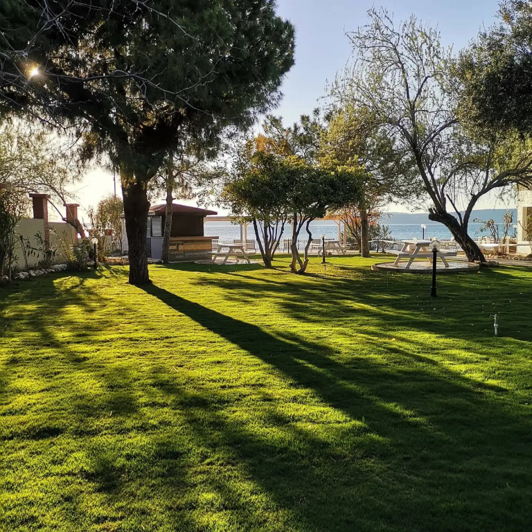 Iris Hotel & Spa