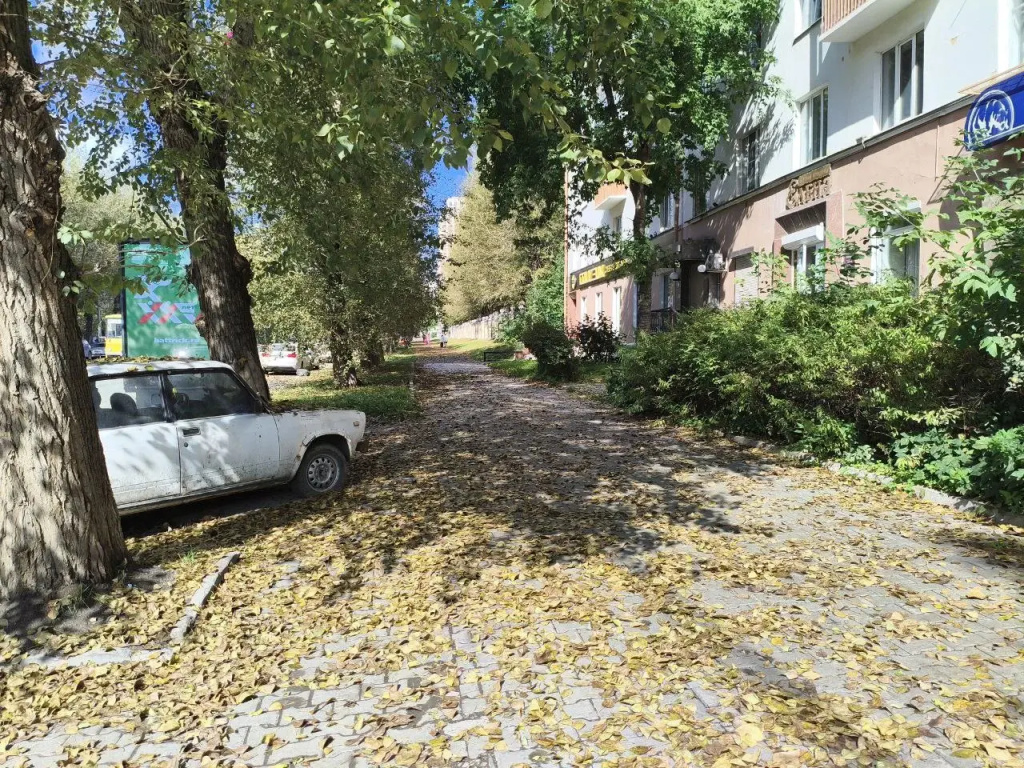 Квартира Двухкомнатная в Центре Втузгородка Ленина- 103