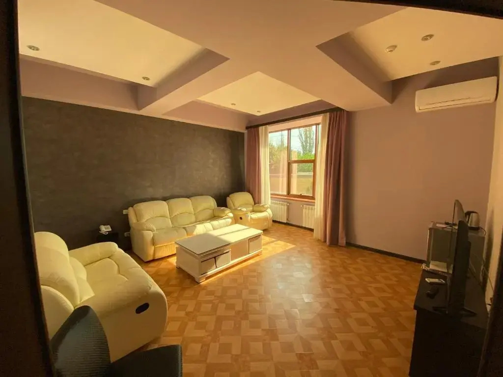 Hotel Grand Hills