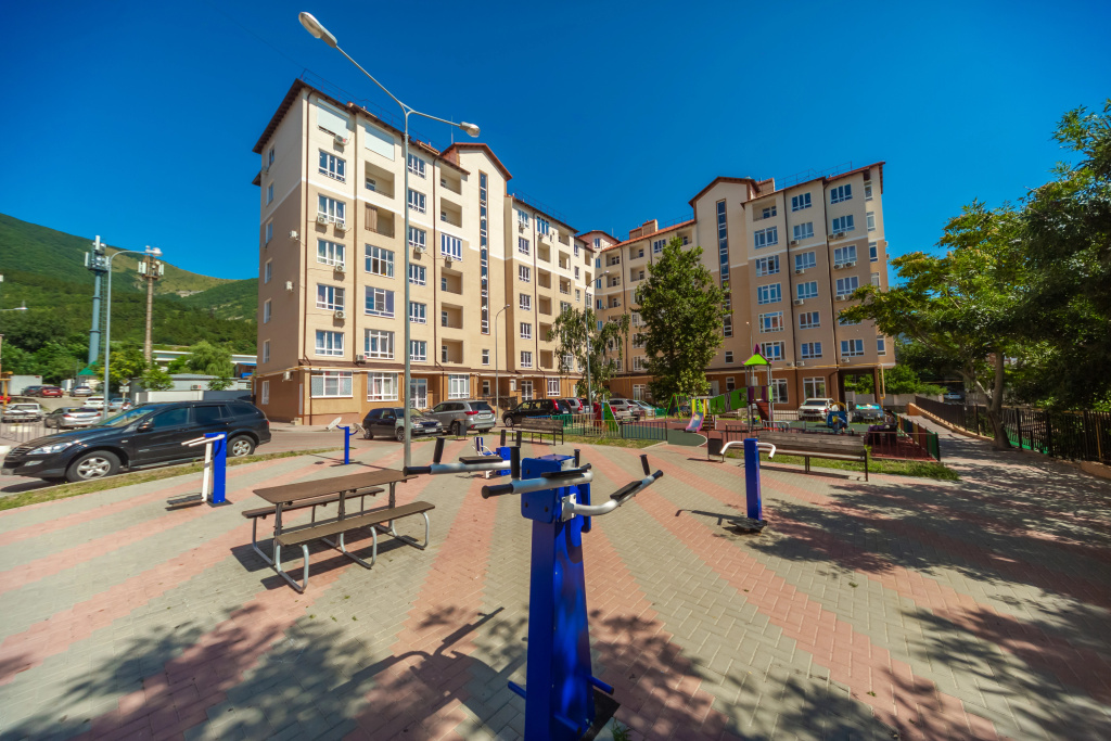 Квартира с Видом на Горы 10 мин до Пляжа и Набережной от Home Group