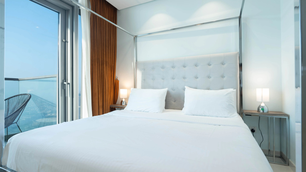 Апартаменты Keyrock Living Luxe Sea View Retreat