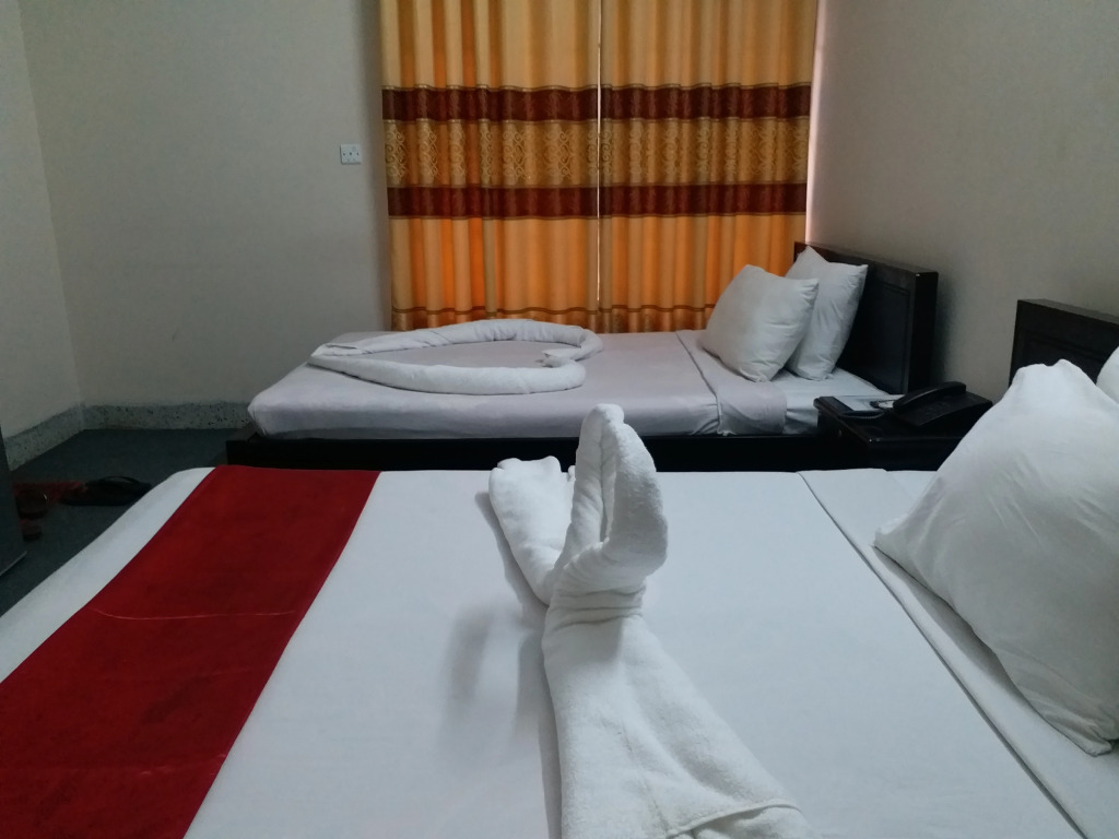Green House Hotel & Tours