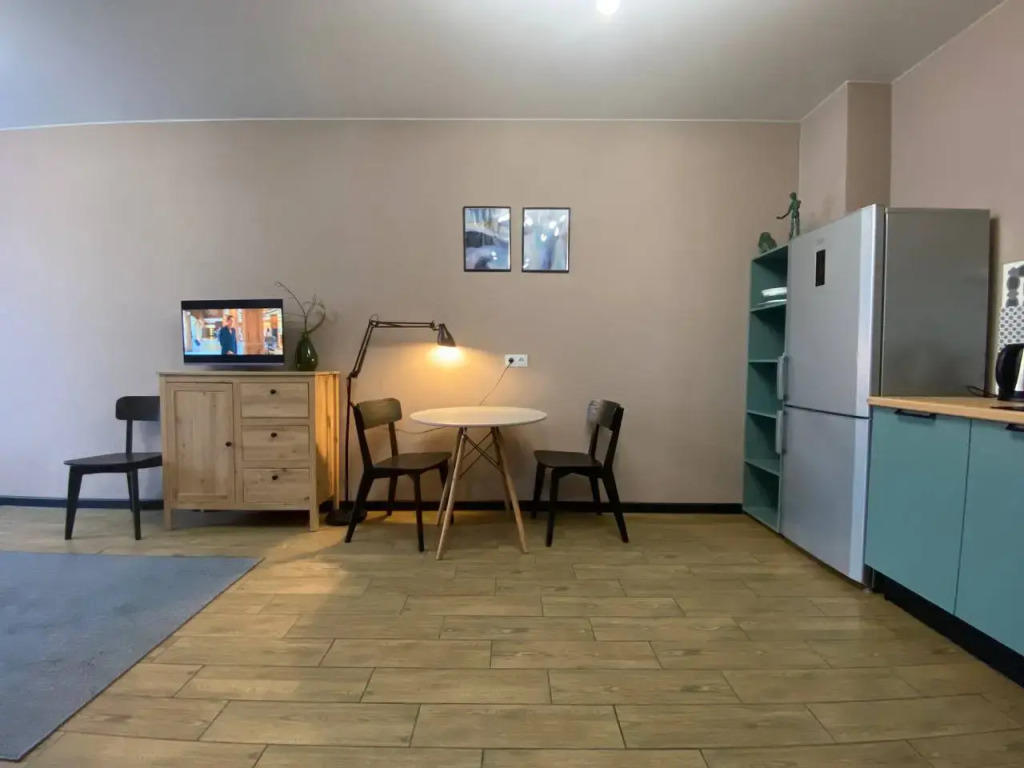 Студия в центре около УдГУ, стадиона Зенит, Арена