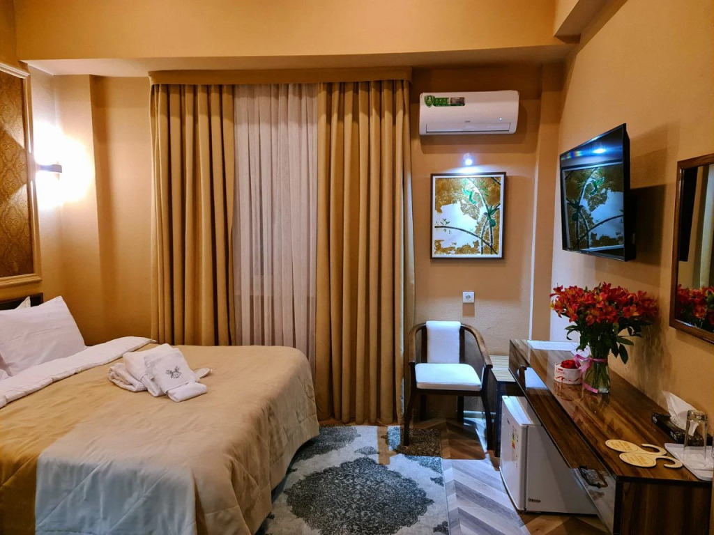 Guest house TWINS