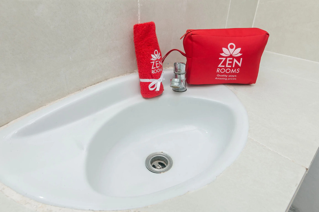 Отель ZEN Rooms Tanjung Benoa Bidadari