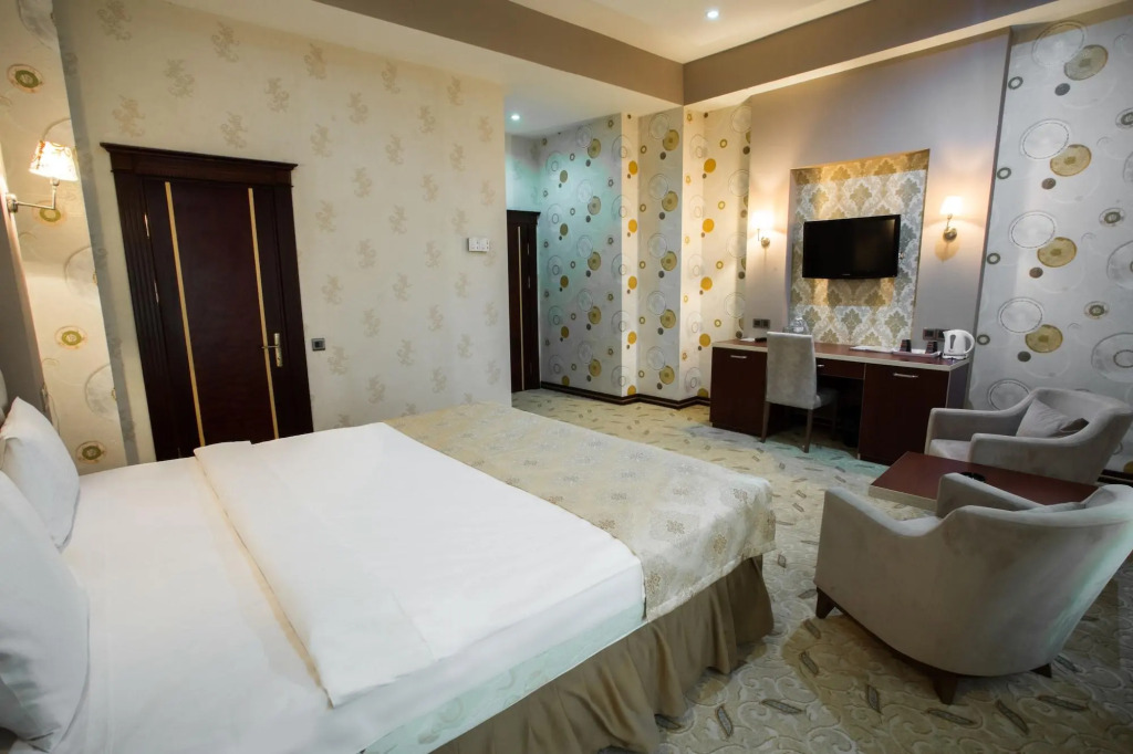 Grand Hotel Baku Central Park