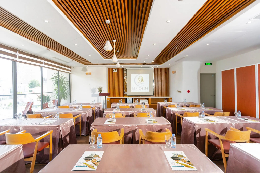 Les Cham Hotel