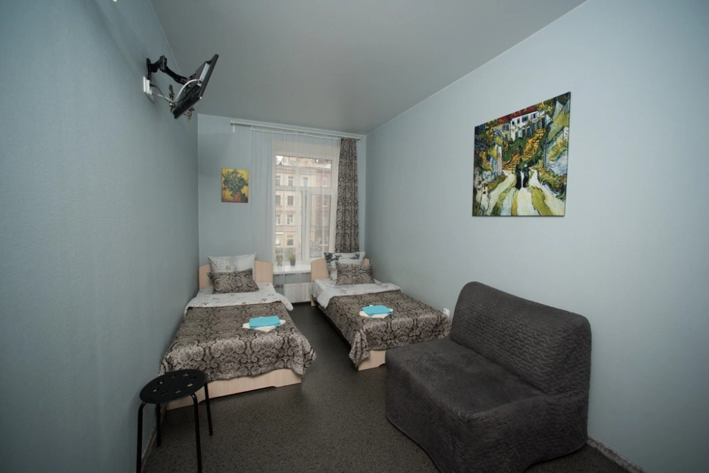 Квартира Капюшон Студия