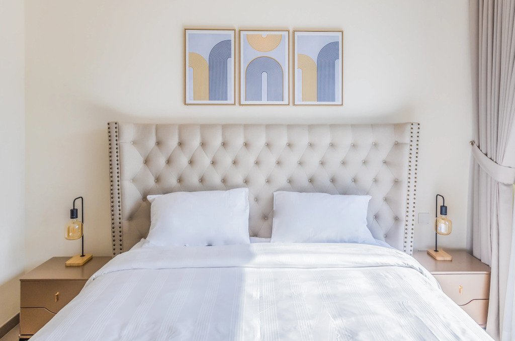 Elite LUX Holiday Homes - Upscale & Stylish 2BR Dubai Hills
