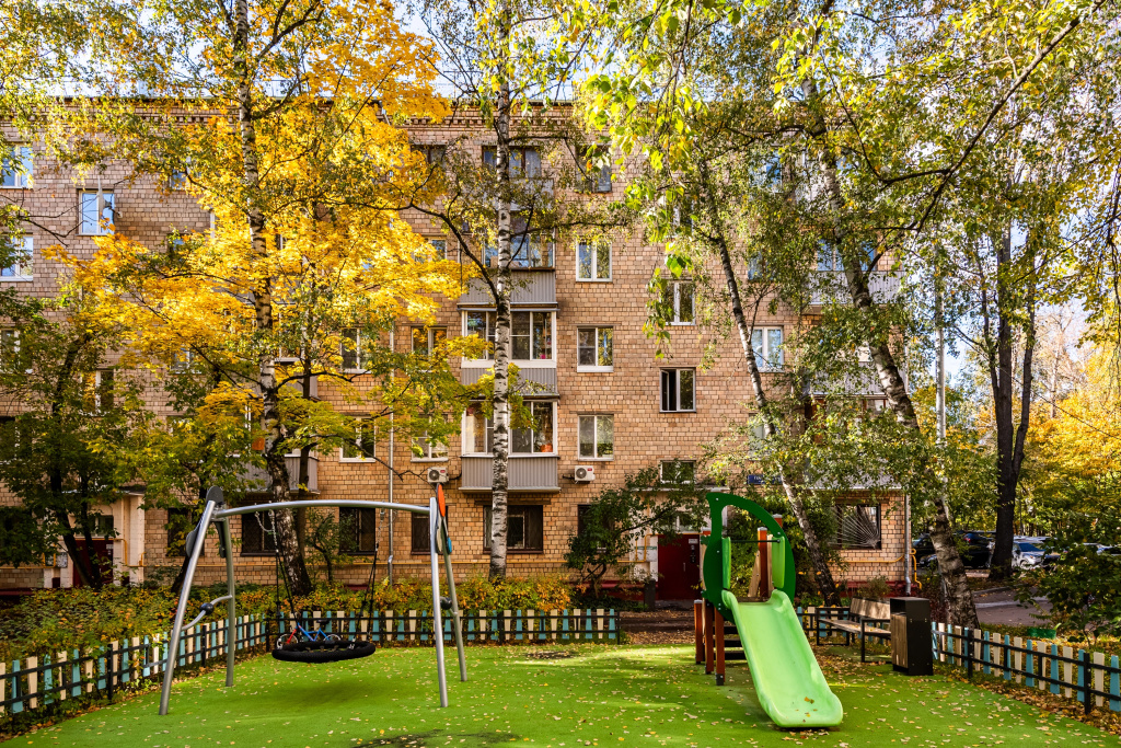 Квартира 2-комнатная на Гамалеи 10
