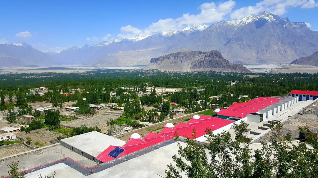 Hotel Mountain Lodge Skardu