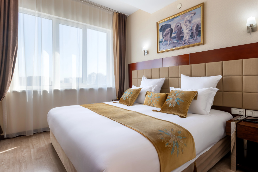 Grand Aiser Hotel