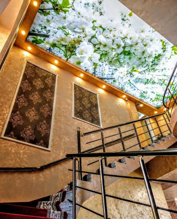 Georgia Hotel