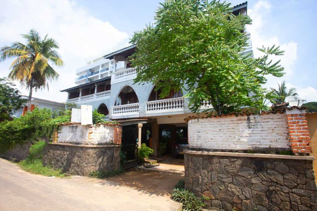 Гостевой дом Yoho Ivory Inn