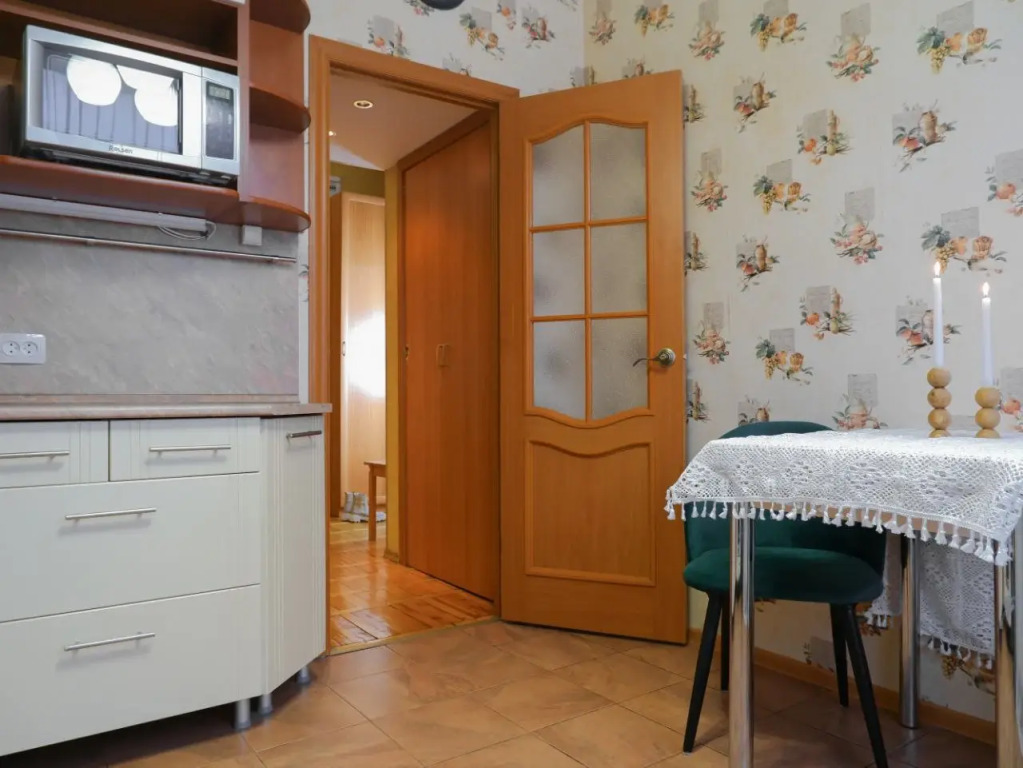 Квартира Типанова 16