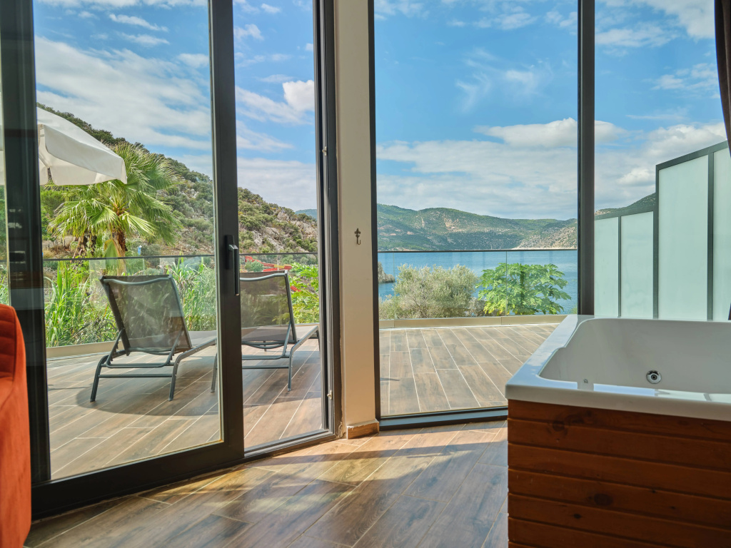Отель Kalkan Beach Park