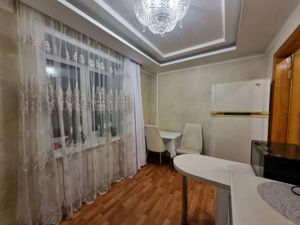 Квартира на Льва Толстого