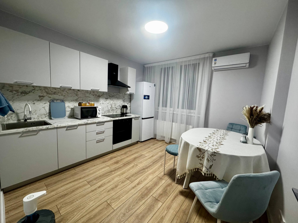 Квартира 2-к., 62 м²