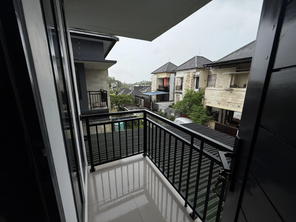 Modern Villa in the Heart of Bukit