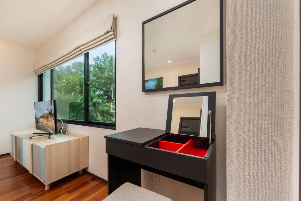 Апартаменты Suite Arami 2br apartments facing pool 3rd floor