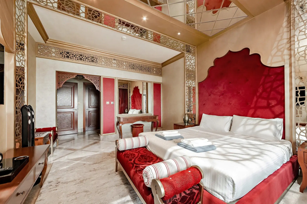 Апартаменты 2b Fairmont Residence Palm Jumeira sea view