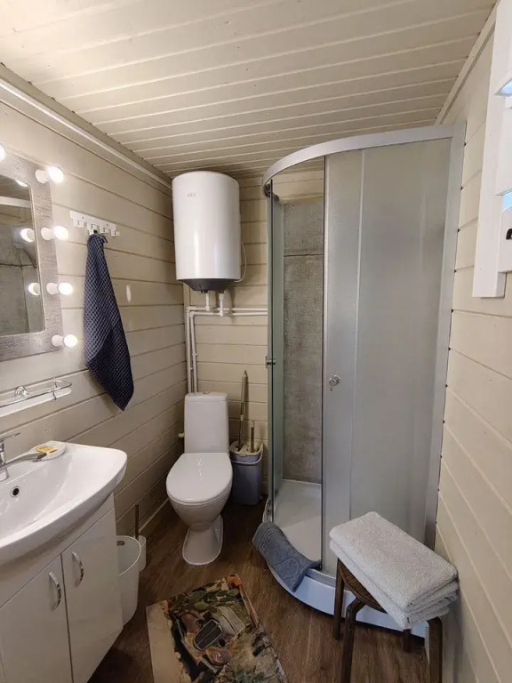 Частный дом Серый