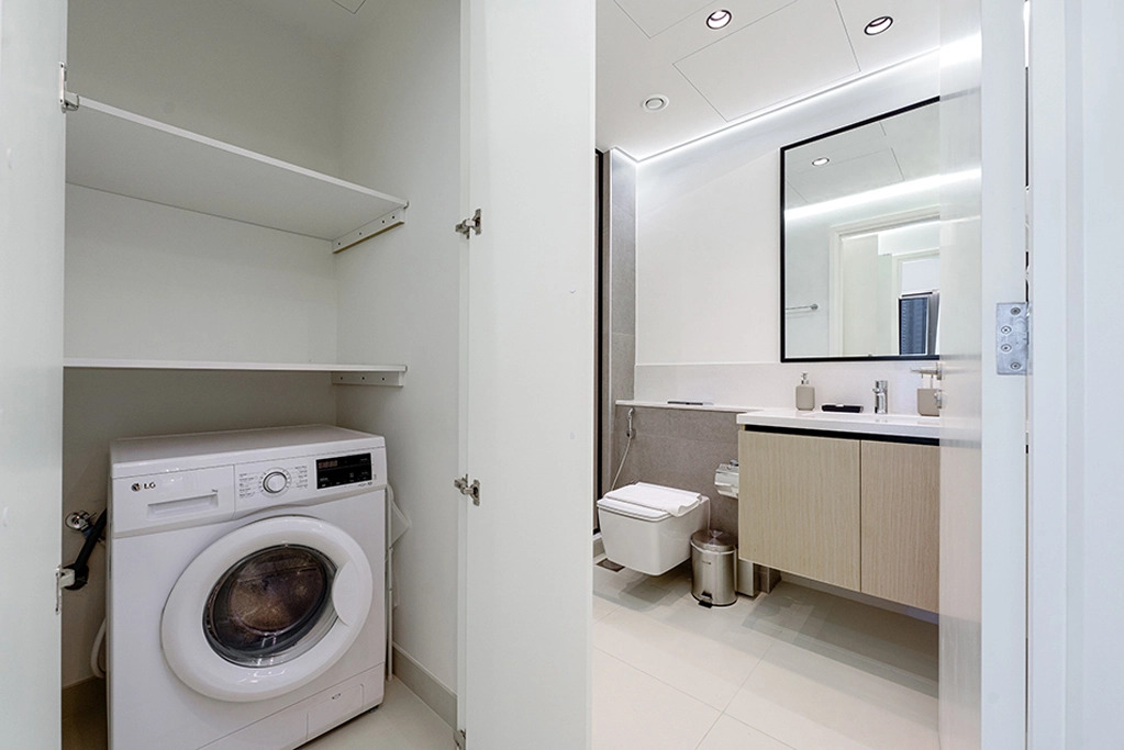 Апартаменты Stayis - 1 BR City Skyline View Downtown Dubai