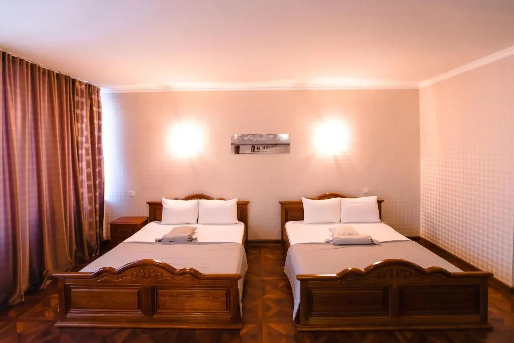 Sunkar Hotel