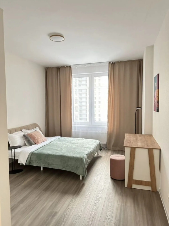 Квартира на Октябрьской набережной, 40