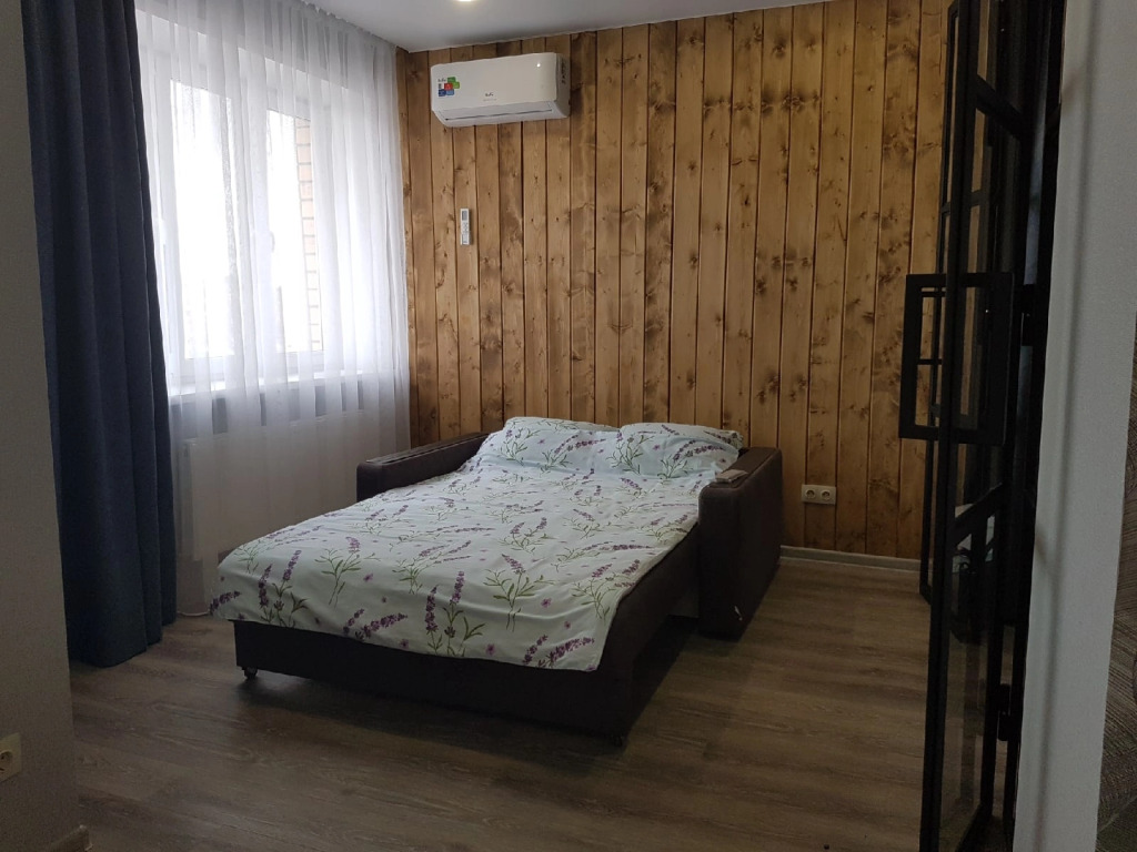 Квартира у Глобуса