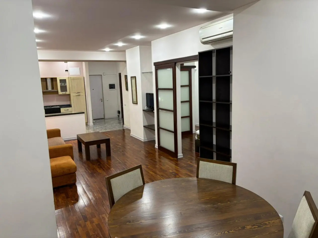 Rent Inn Yerevan on North Avenue