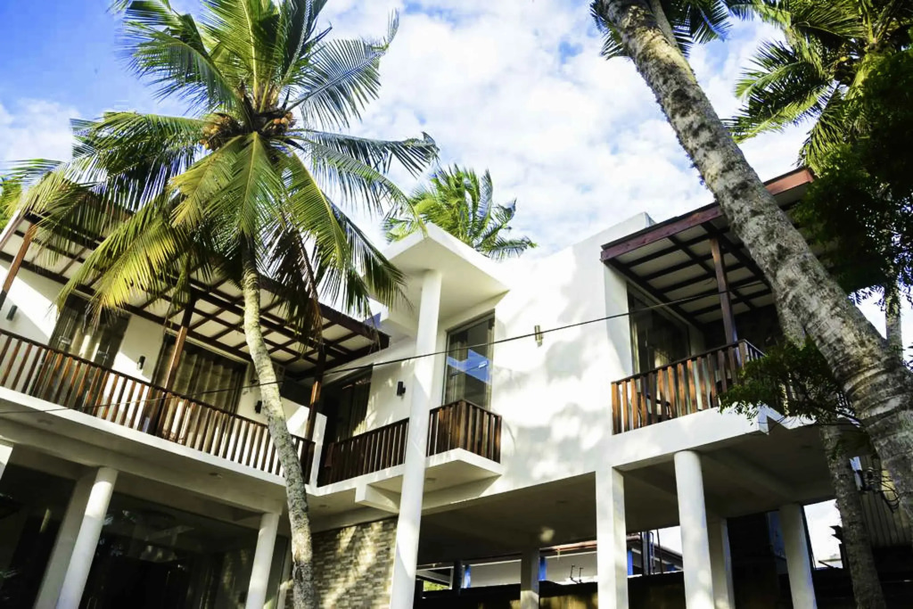 Sea View Tourist Inn