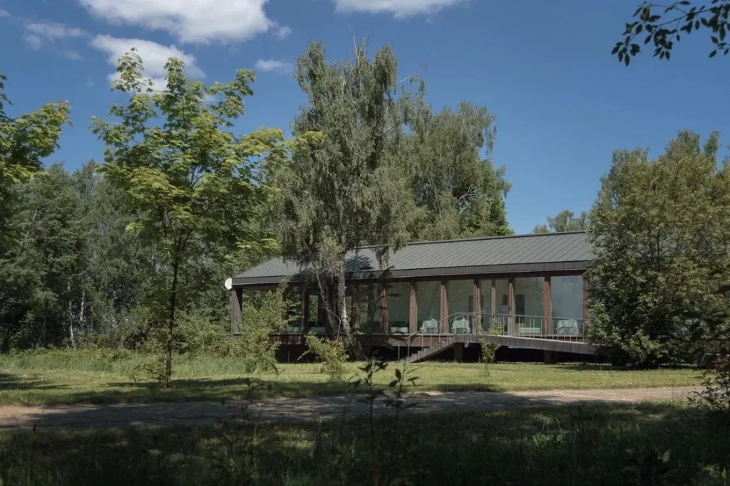 Вилла с 3 спальнями с балконом