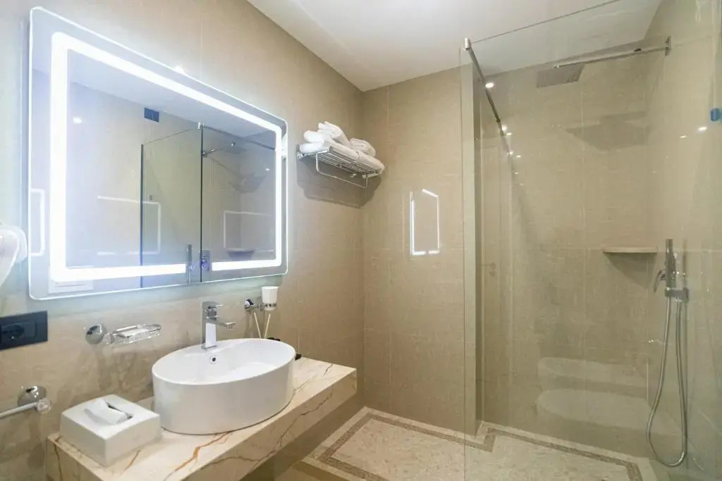 Kraal Hotel Vlore