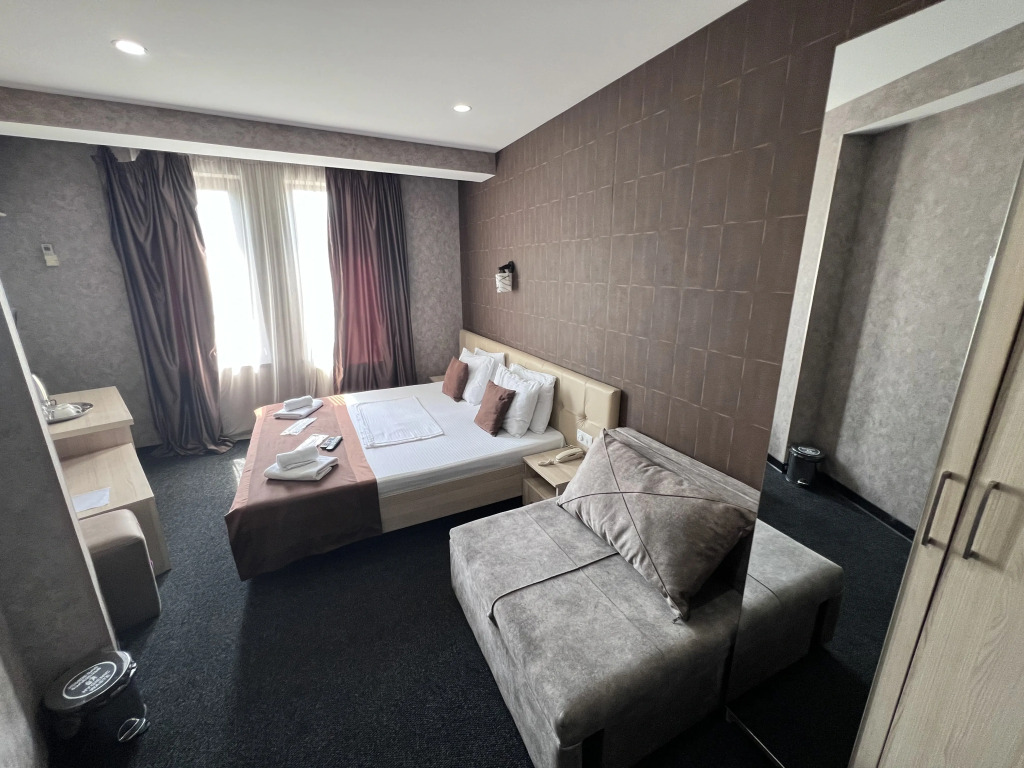 Hotel Voyager