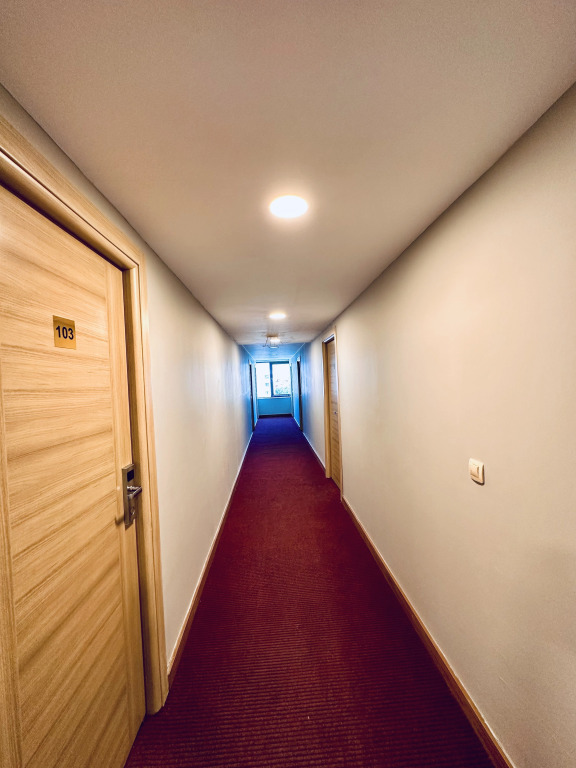 Отель The Hera Gold Hotel