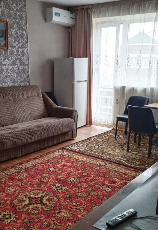Квартира Трехкомнатная в Самом Центре Владивостока