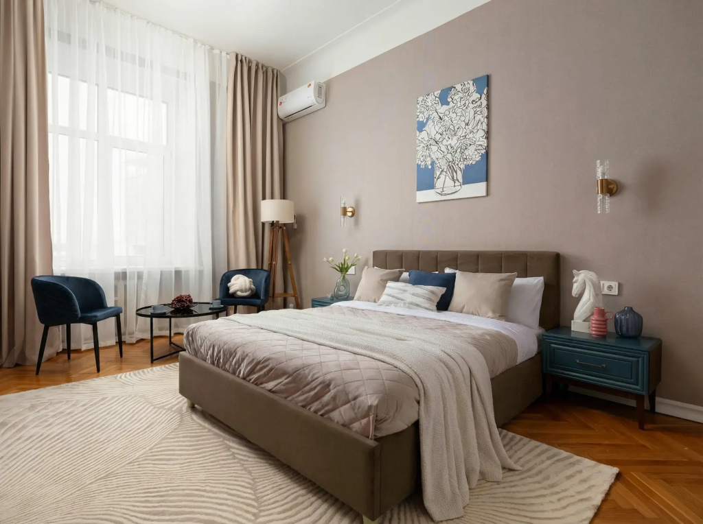 Квартира GM Apartments Просторная квартира с тремя спальными и балконом с видом на Театр Эстрады