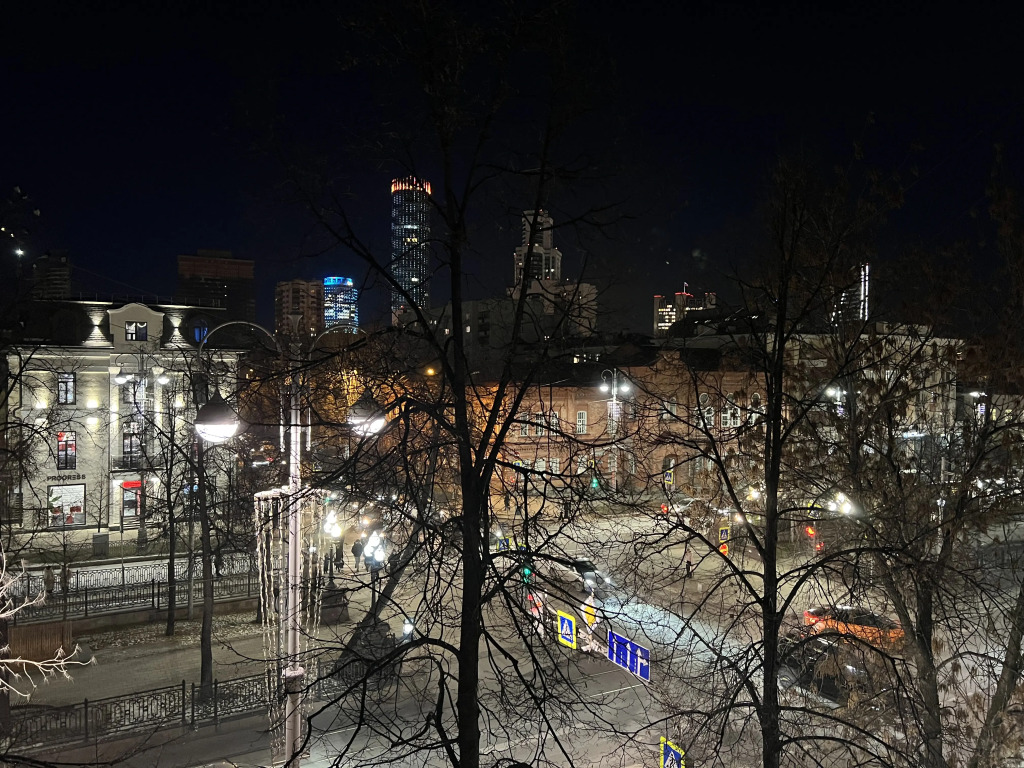 Квартира в самом центре города на проспекте Ленина