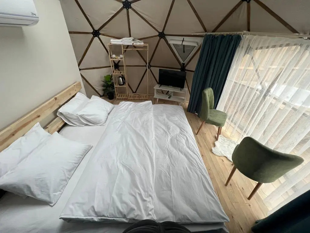 Бунгало The Hill Glamping