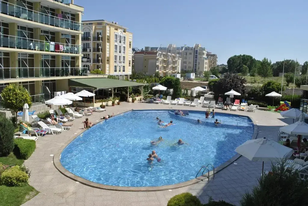 Julia Family Apartments