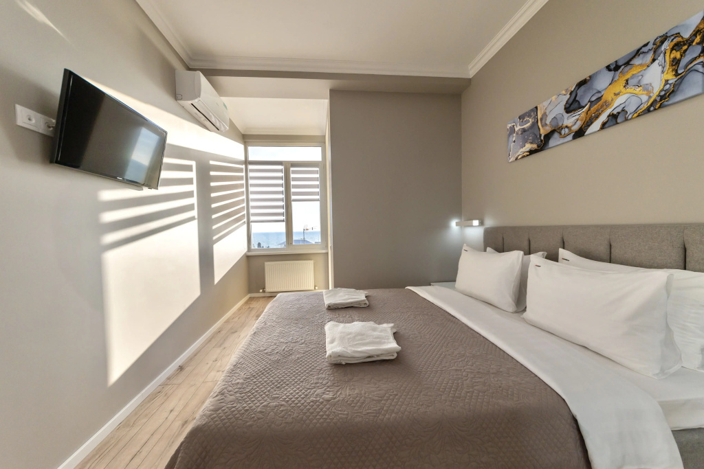 Апартаменты Red Apartments Атлант