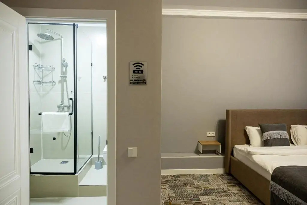 AVANT Hotel