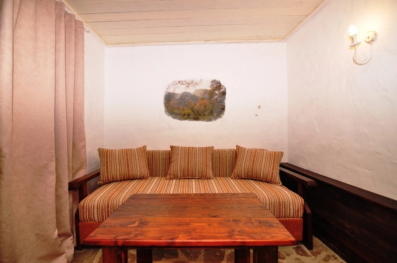 Alaku Hotel