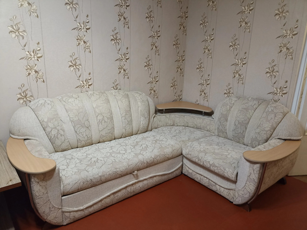 Квартира на Изыскателей 38б