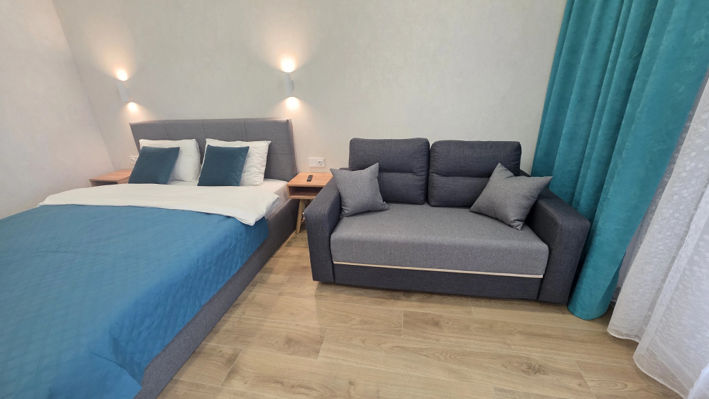 Квартира у метро 100 м