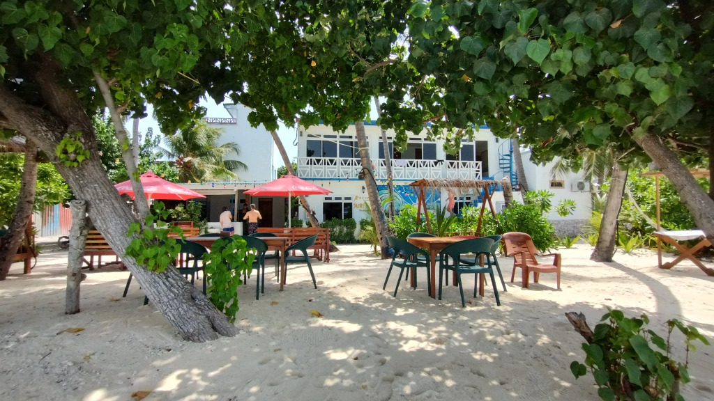 Batuta Maldives Surf View