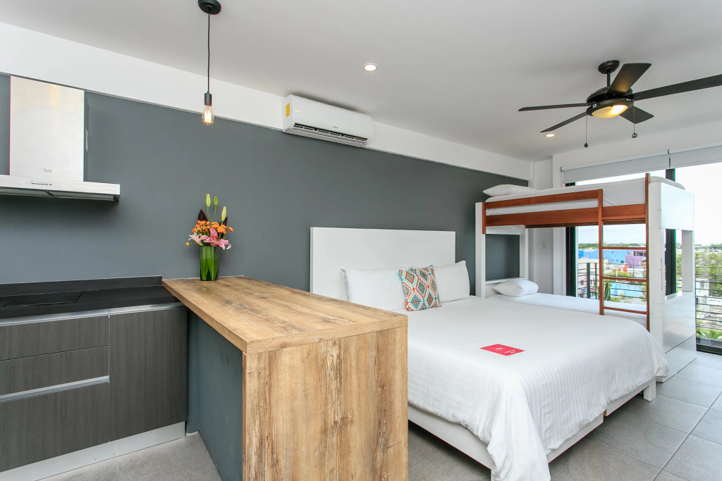Апарт-Отель Studio 30 Condhotel by Nah Hotels