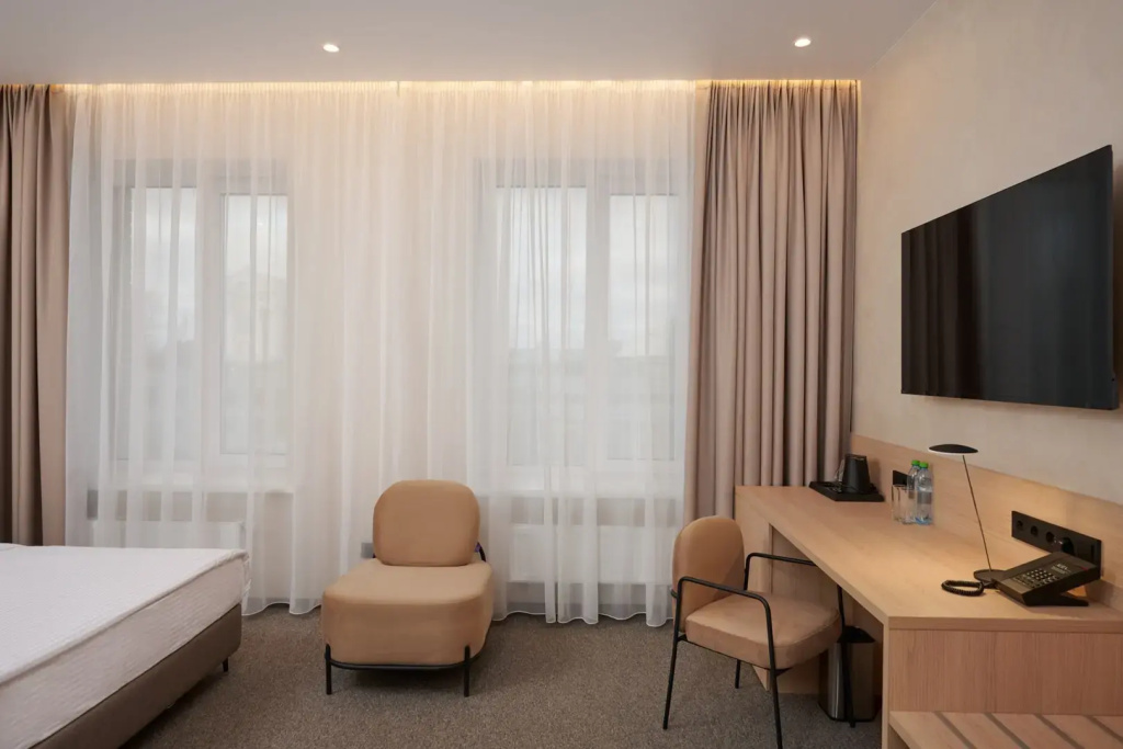 Отель Aura CityHotel