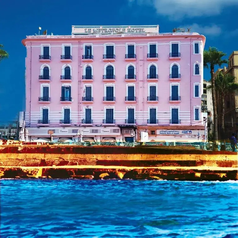 Paradise Inn Le Metropole Hotel